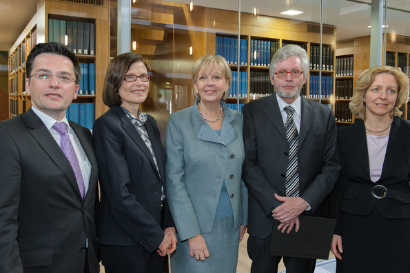 (v.l.) Thomas Kutschaty, Dr. Ricarda Brandts, Hannelore Kraft, Dr. Michael Bertrams, Prof.Dr.Dr. Angelika Nußberger