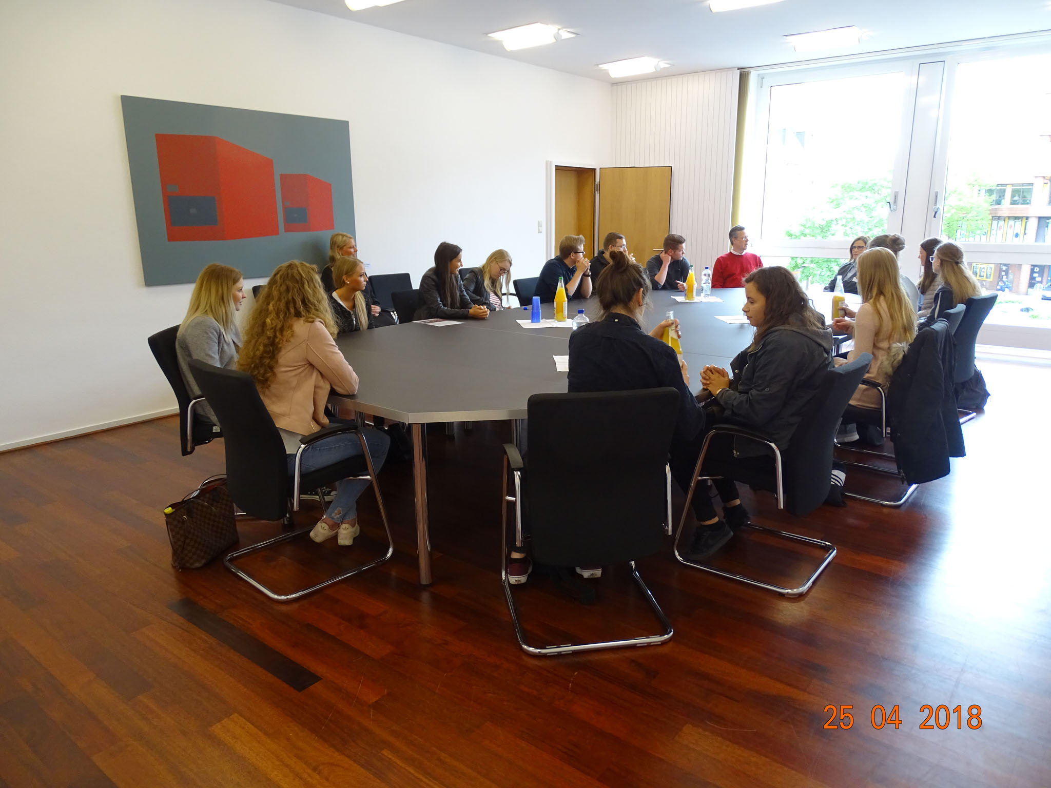Im Konferenzsaal des OVG